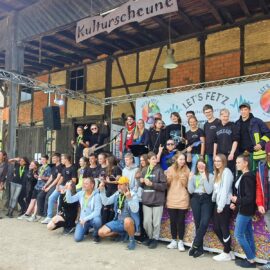 Gruppenbild Let´s Fet´z Schulbandfestival